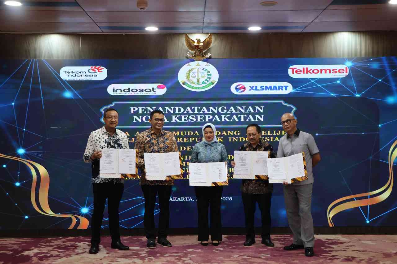 Kejagung Tekan MoU Operator Seluler untuk Akses Penyadapan